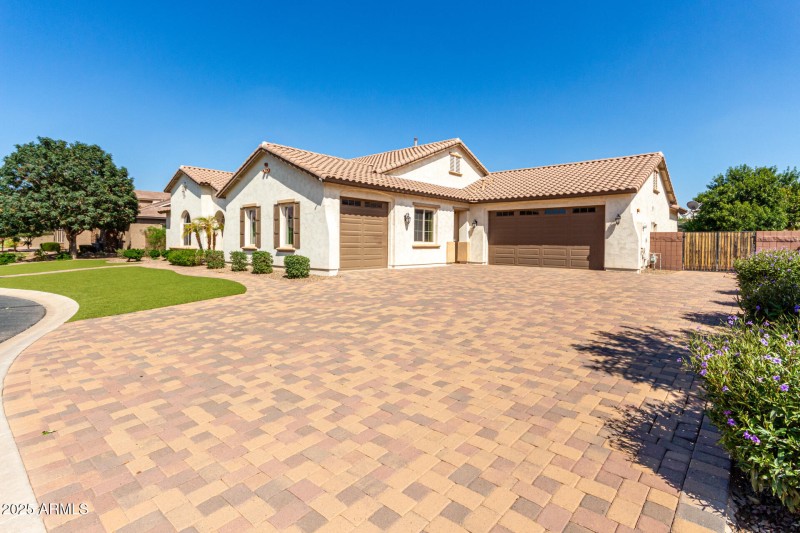 05 - Desert Hills