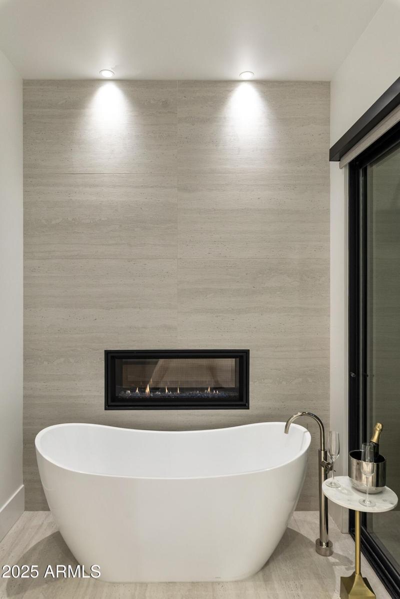 Soaking Tub with Fireplace