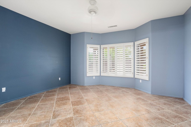 15-18522 N Borgata Dr