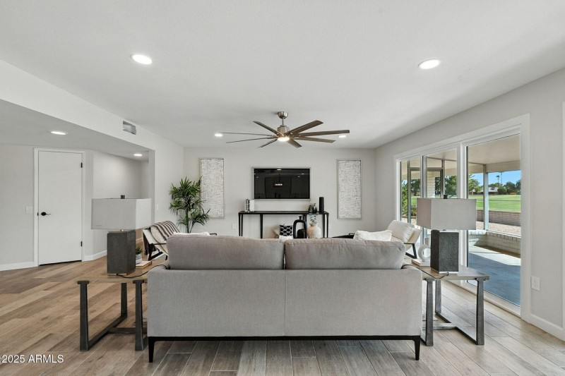 9-web-or-mls-Country-9