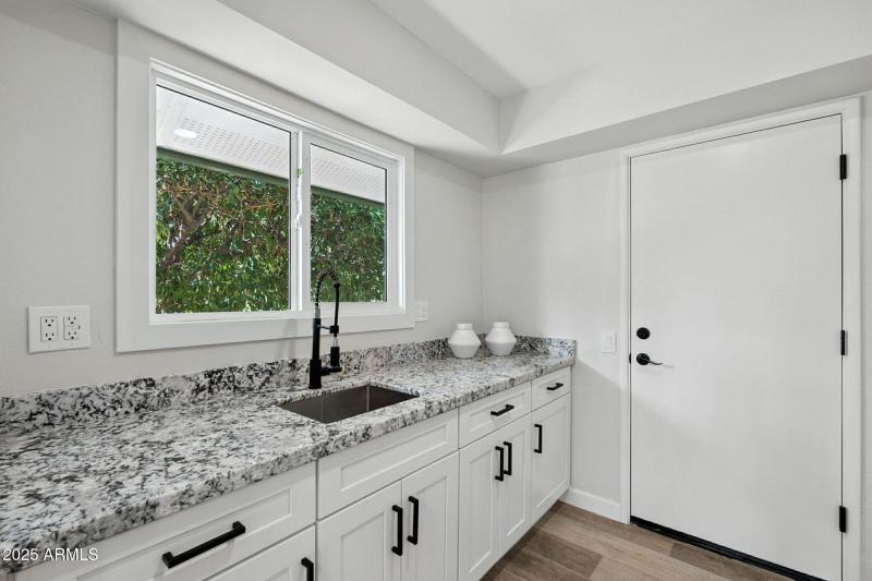 22-web-or-mls-Country-22