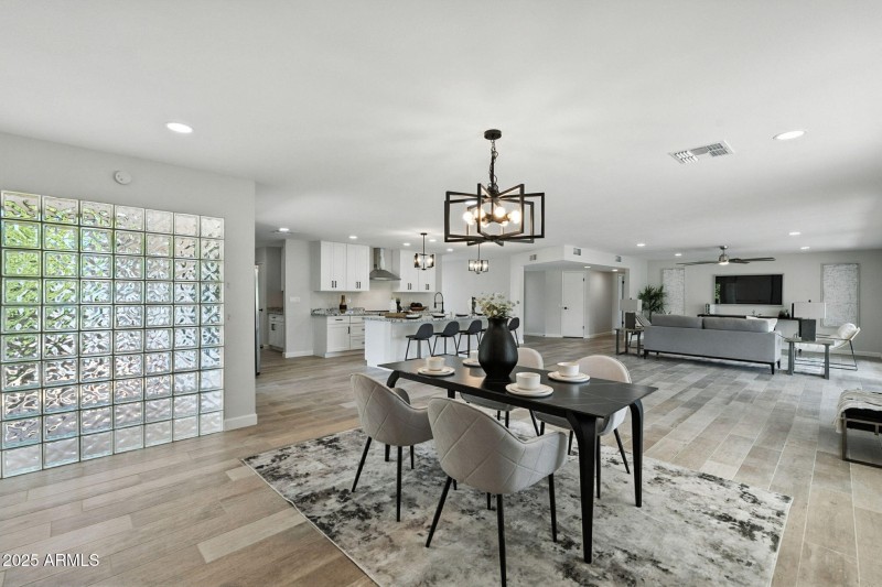 28-web-or-mls-Country-28