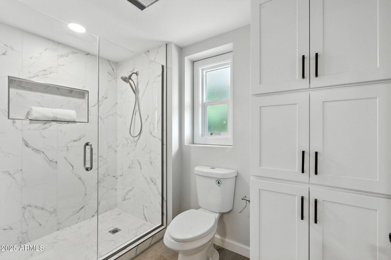 44-web-or-mls-Country-44