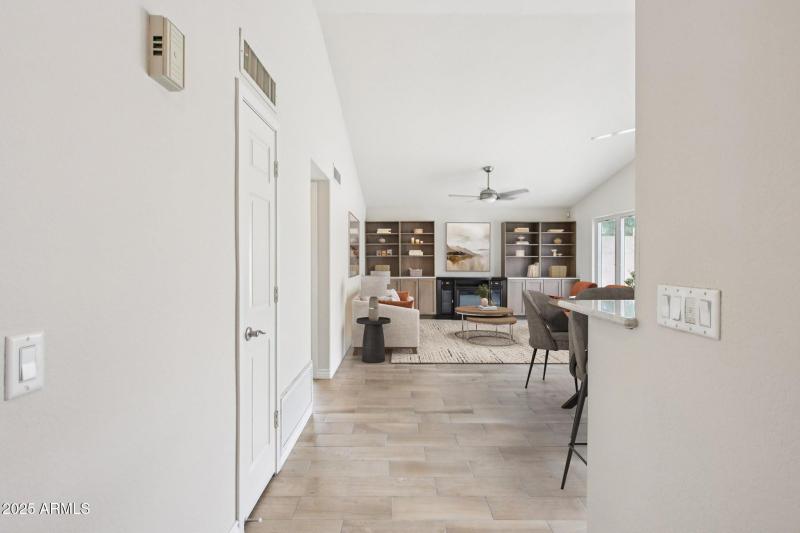 5-web-or-mls-E Cassia Way-S2608-005