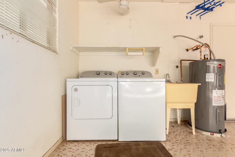 26 Desert Inn