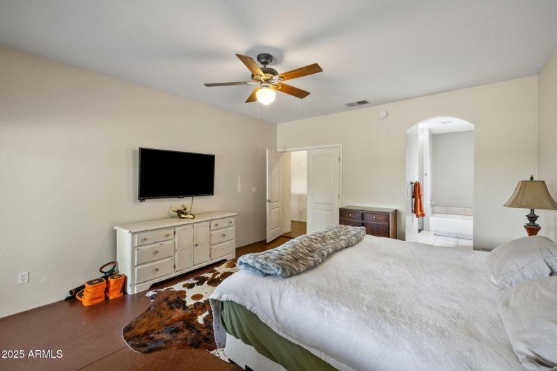114-Primary Bedroom
