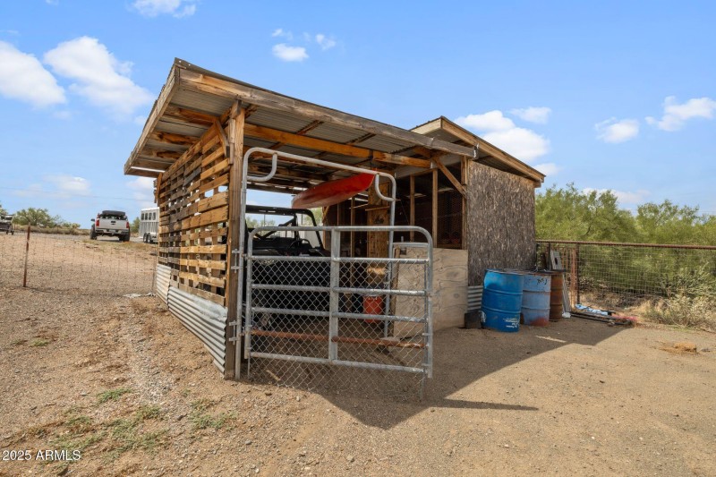 166-Chicken Coop_