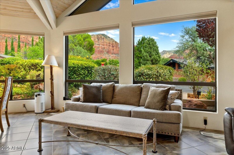 08-Living Room