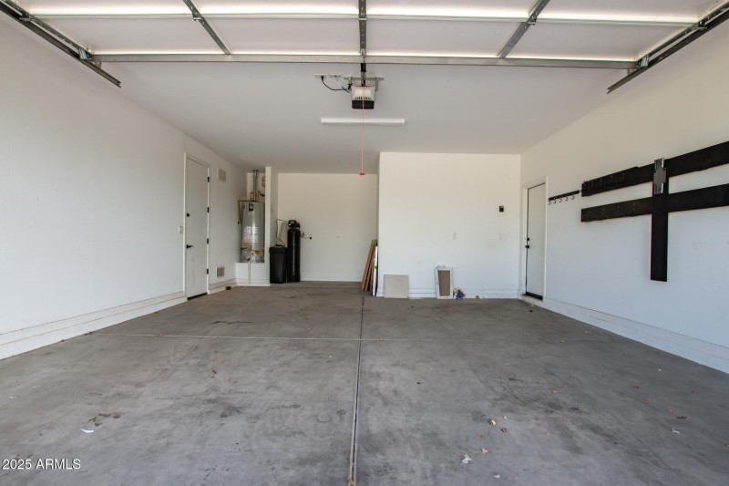 33 Ocotillo