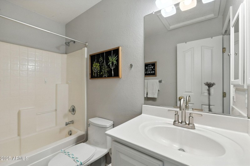 Guest Bath Upstairs