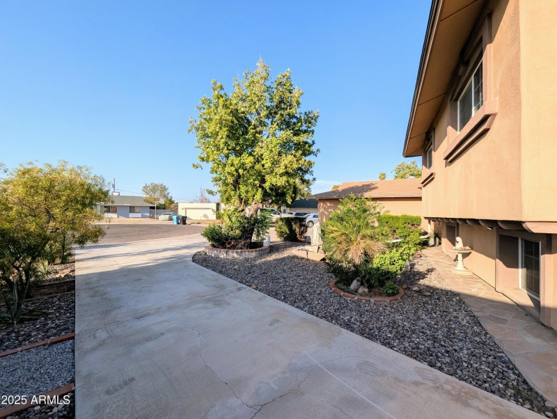 4019 W SAN MIGUEL AVE