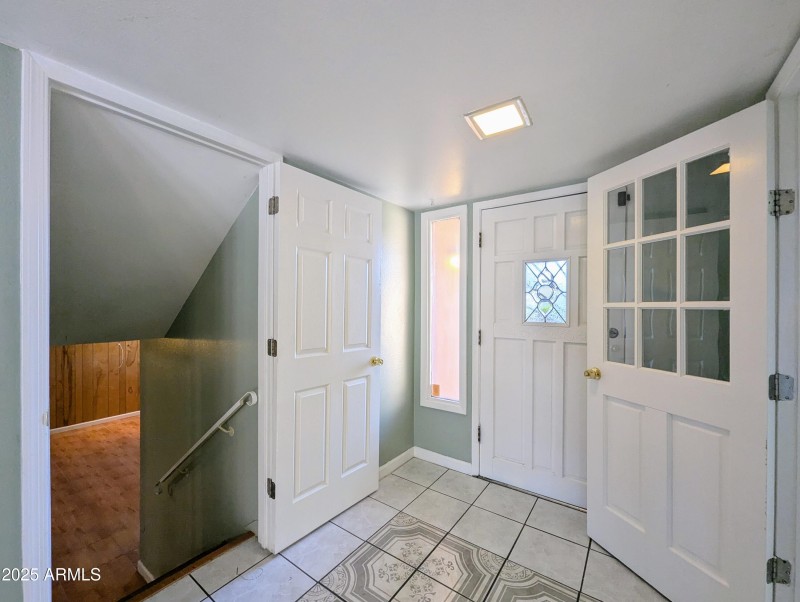 4019 W SAN MIGUEL AVE