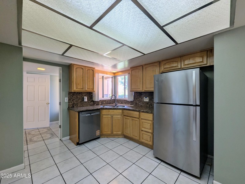 4019 W SAN MIGUEL AVE