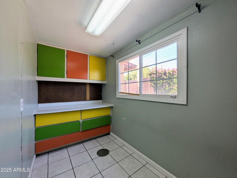 4019 W SAN MIGUEL AVE