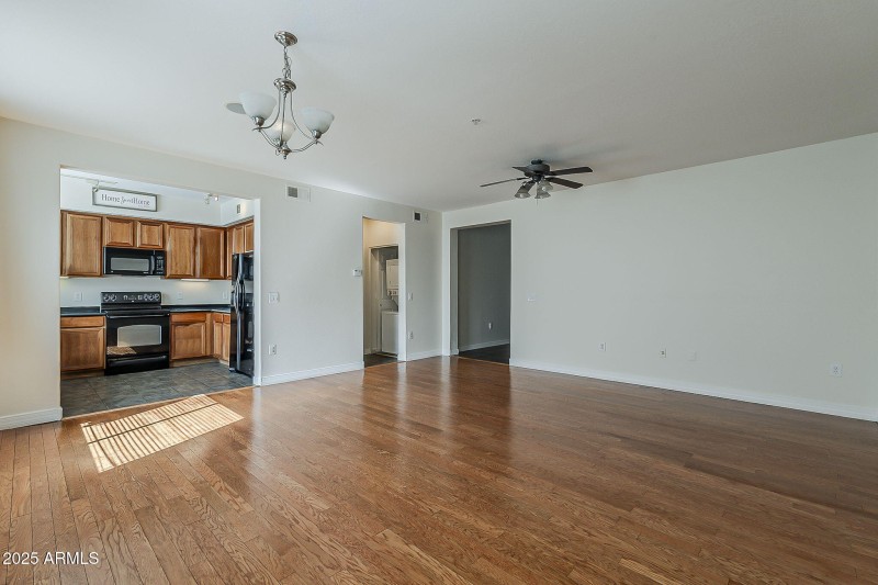 23-web-or-mls-Portland St-8