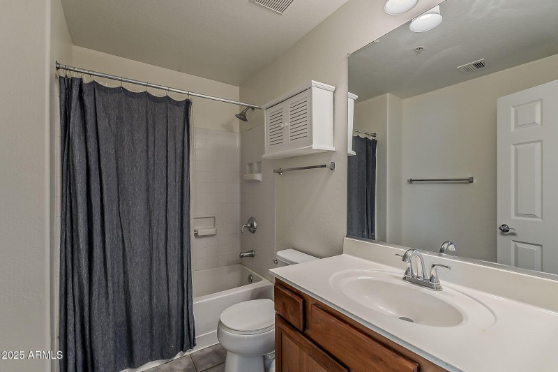 37-web-or-mls-Portland St-22