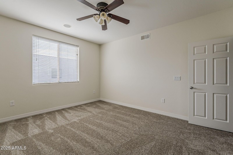 40-web-or-mls-Portland St-25