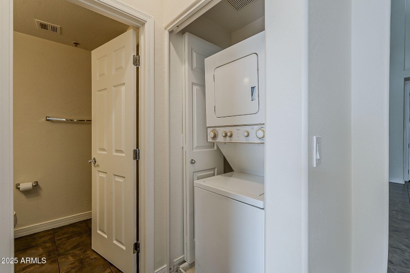 45-web-or-mls-Portland St-30