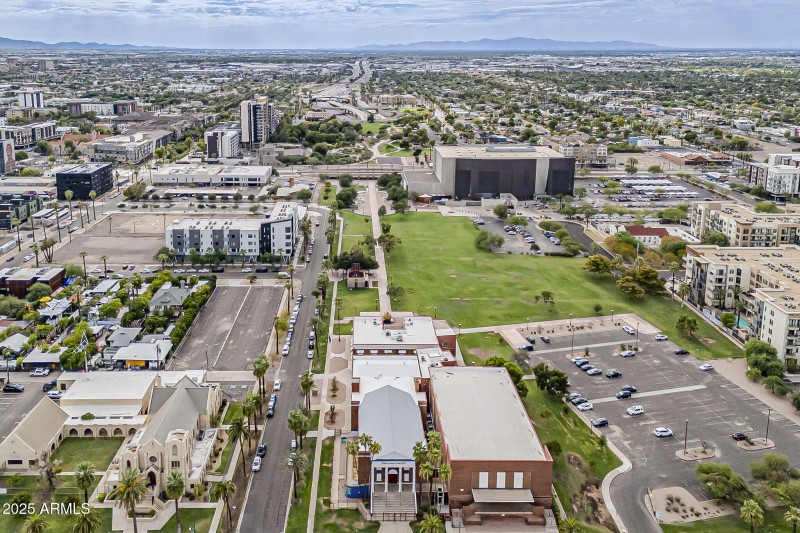 11-web-or-mls-Portland St Aerial-11