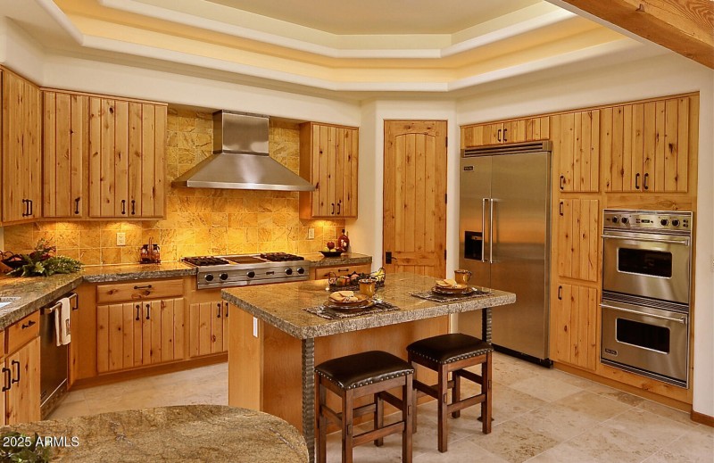 11-Kitchen-4-Alt1