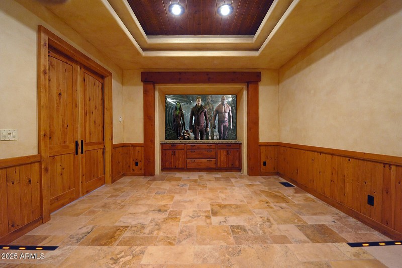 12-Theater-Option-3