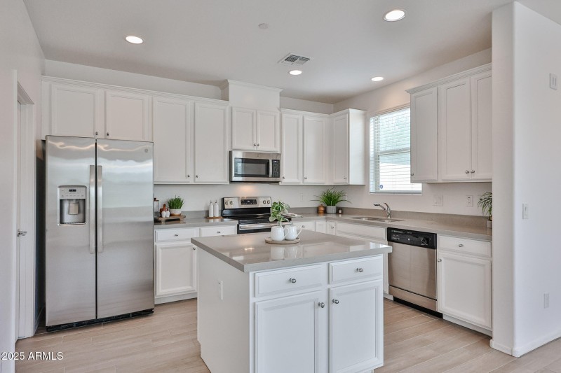 Quartz Counters