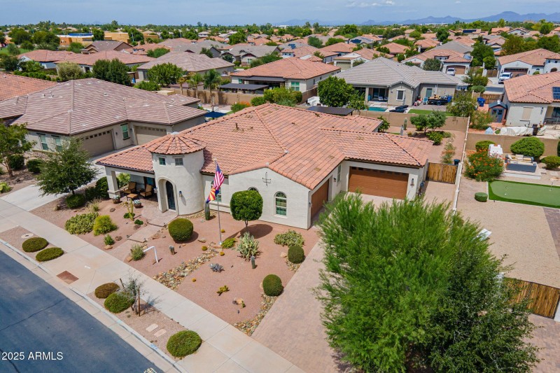 85-web-or-mls-Sentiero-Aerial-1