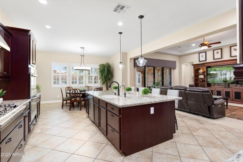 15-Kitchen