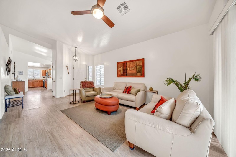 14617 N 87th Dr-6