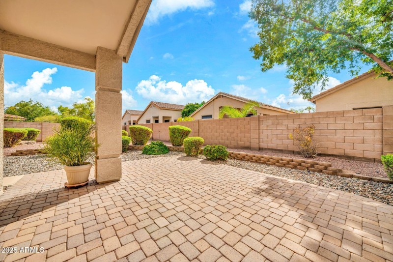14617 N 87th Dr-37