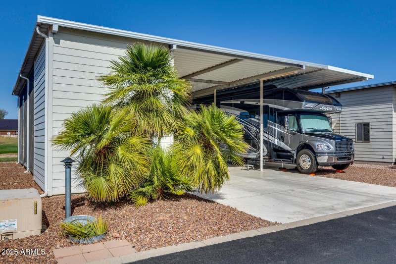 HT RV Lot 1303 (1)