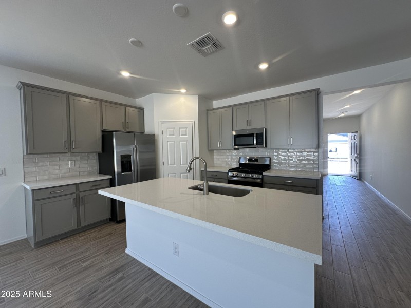 0012- kitchen