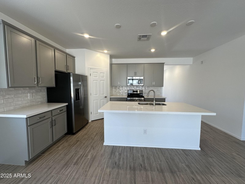 0013- kitchen