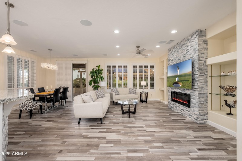 15583 W Big Sky Dr, 08-28 - 07