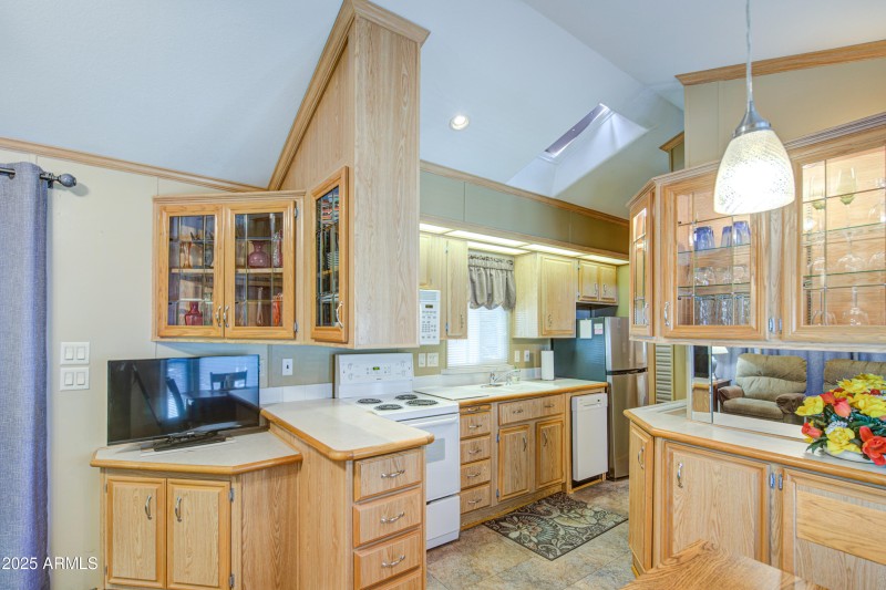 Kitchen 2