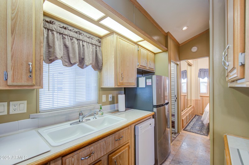 Kitchen 4