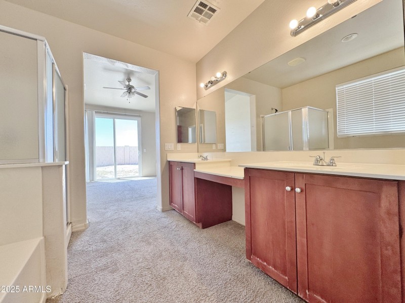 DBL Vanity Master Bath