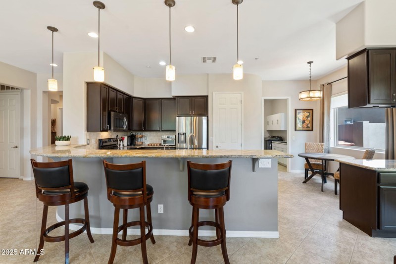 breakfast bar