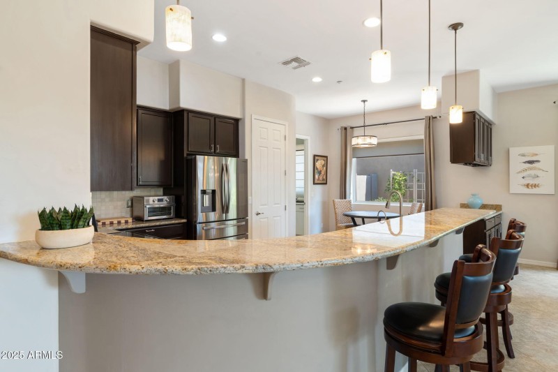 breakfast bar
