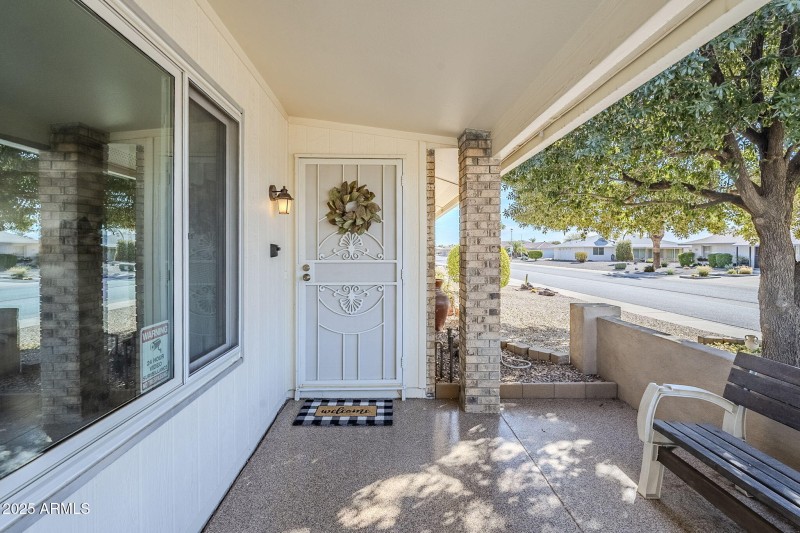 9422 W Country Club Dr