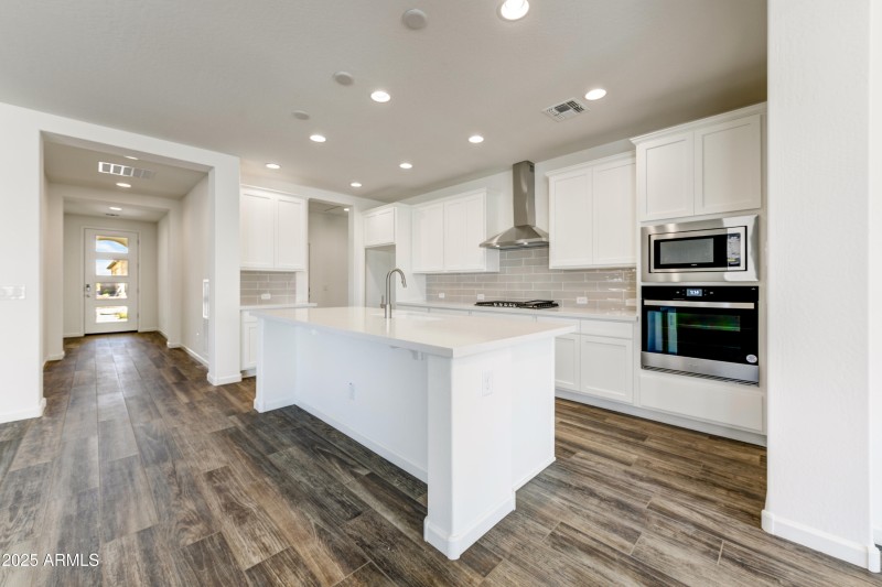 005_Kitchen