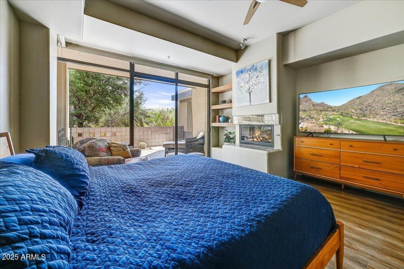 25-Primary Suite III