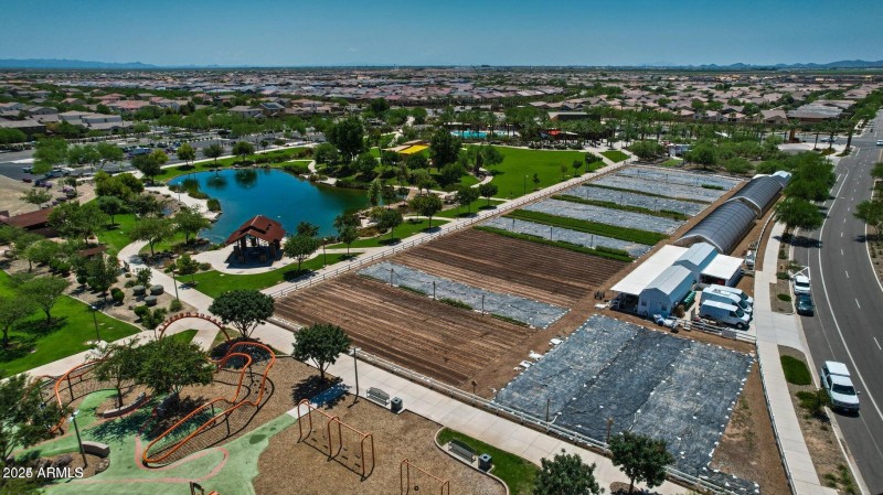 Eastmark - Farm