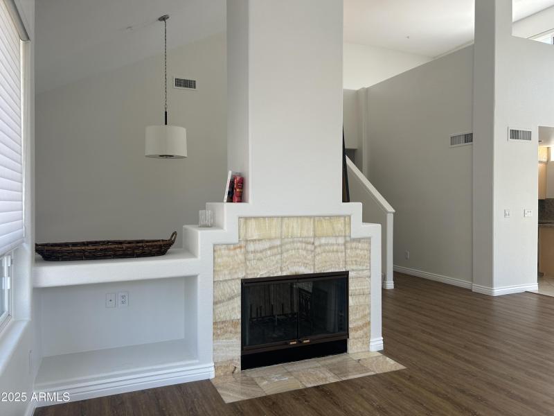 2-WAY FIREPLACE