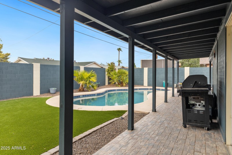 8716 E Coronado Rd-44