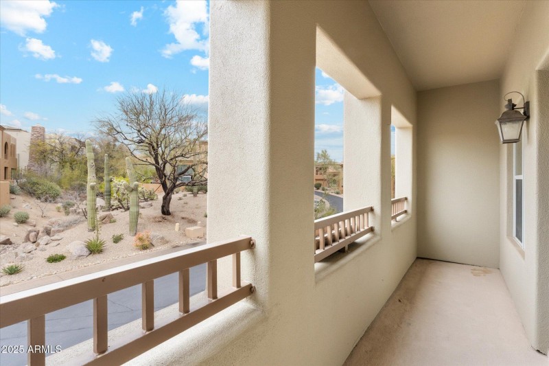 Upstairs 2nd Primary Deck