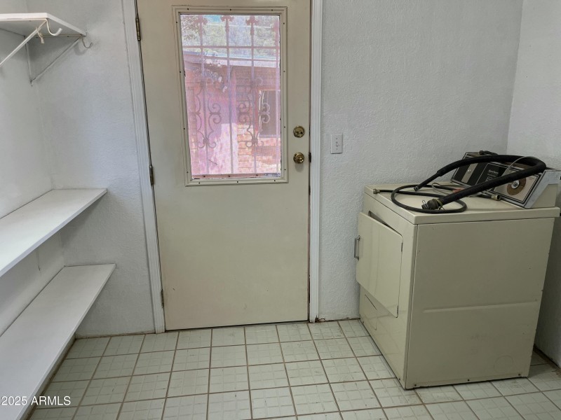 Laundry Room IMG_1997
