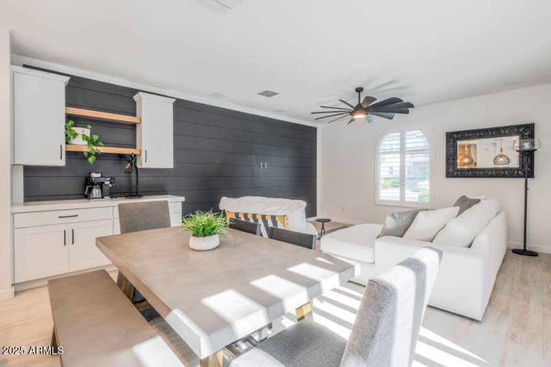 Bright & Spacious