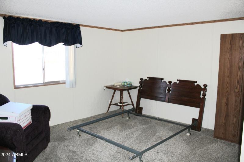 1Bed1_136