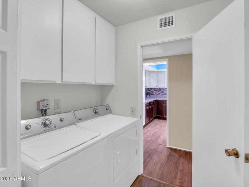 27-10825 W Caron Dr-23